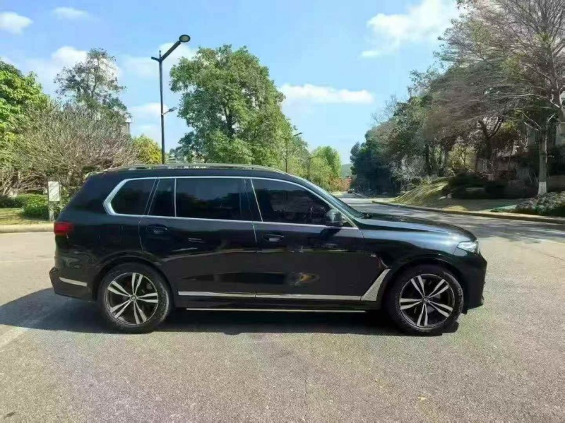 广州20年宝马X72