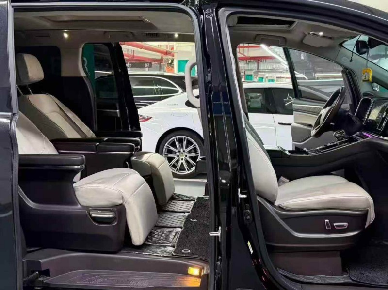 广州21年传祺M8/GM86