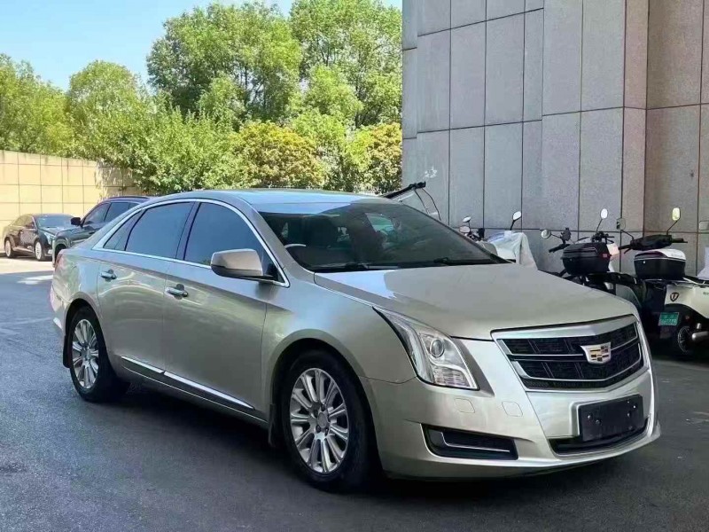 东莞15年凯迪拉克XTS3