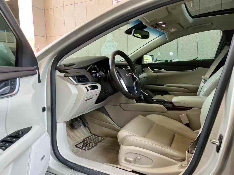 东莞15年凯迪拉克XTS4