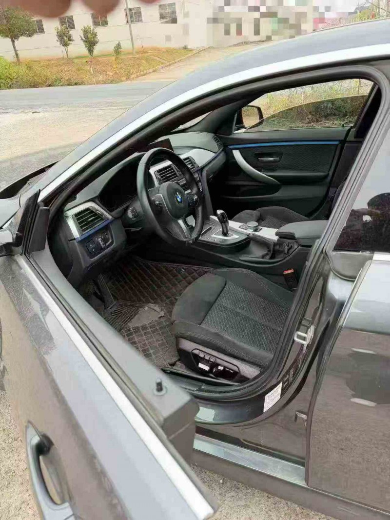 吉安21年宝马4系4