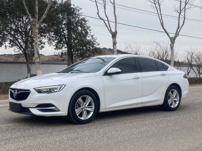 徐州20年别克君威2