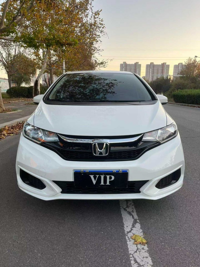 广州19年本田飞度1