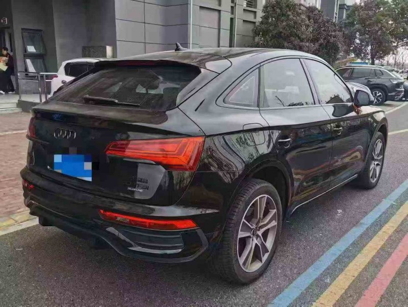 萍乡23年奥迪Q57