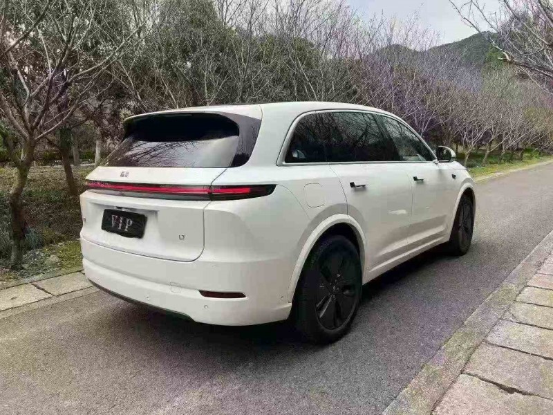 衢州24年理想L77