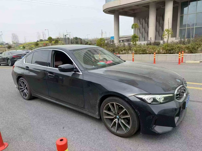 鹰潭23年宝马3系3