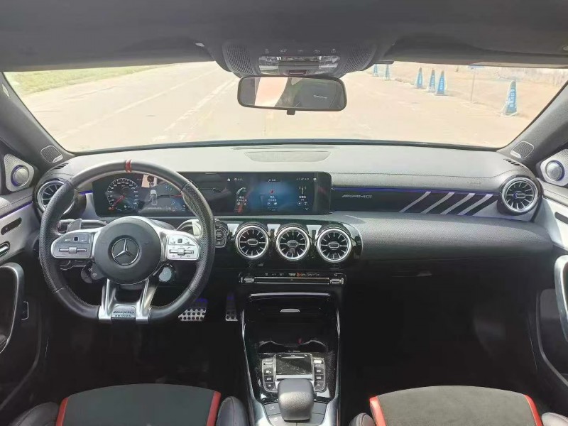 菏泽22年奔驰AMG4