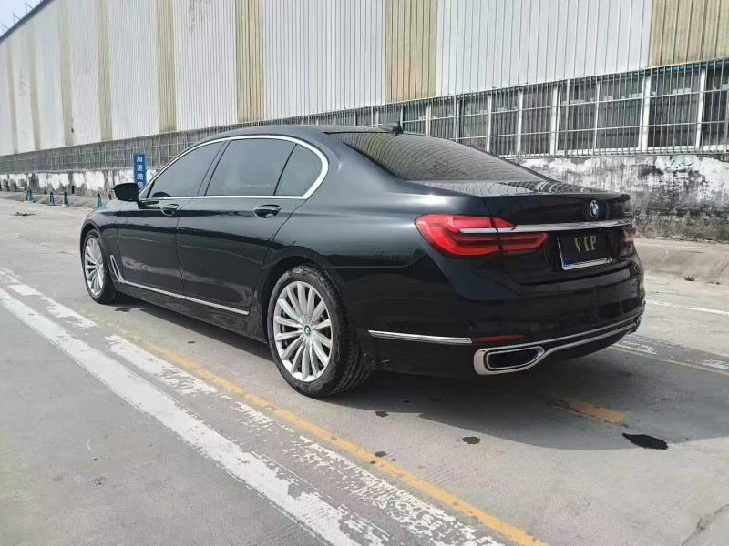 菏泽19年宝马7系8