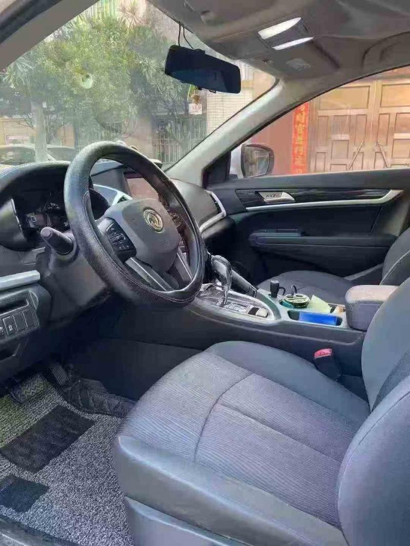 珠海17年东风风神8