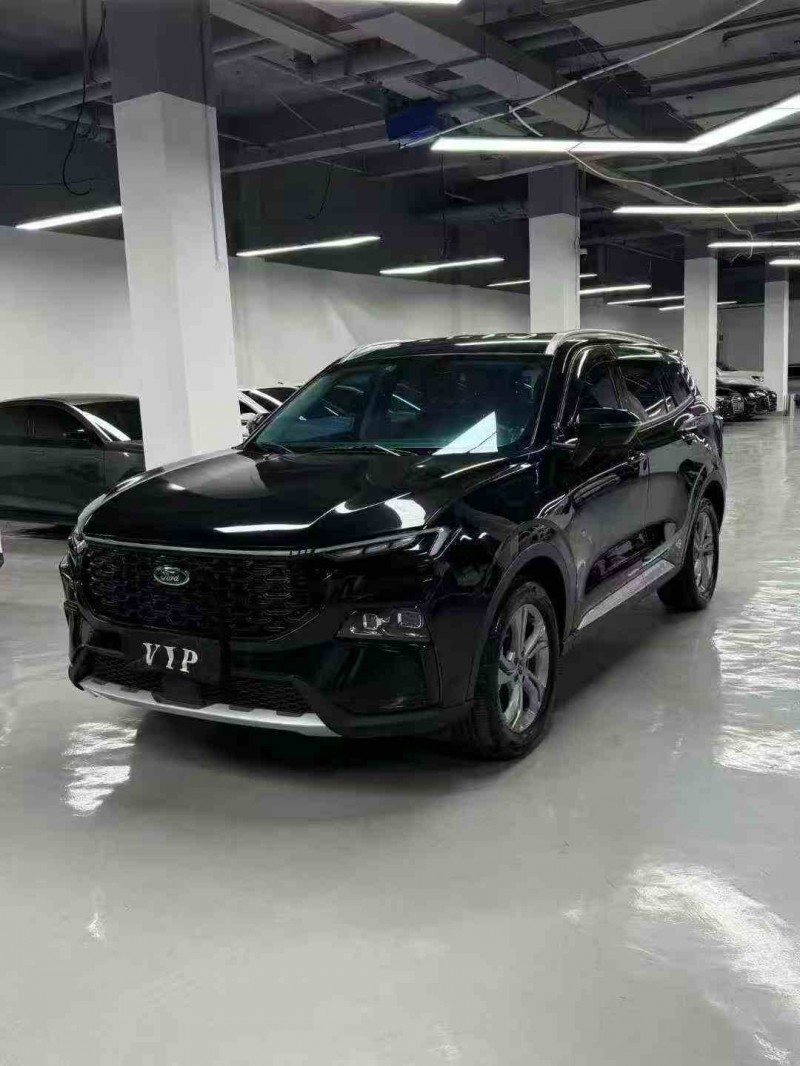 昭通24年福特领睿2