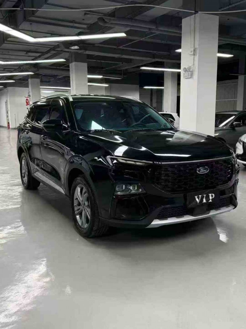 昭通24年福特领睿3