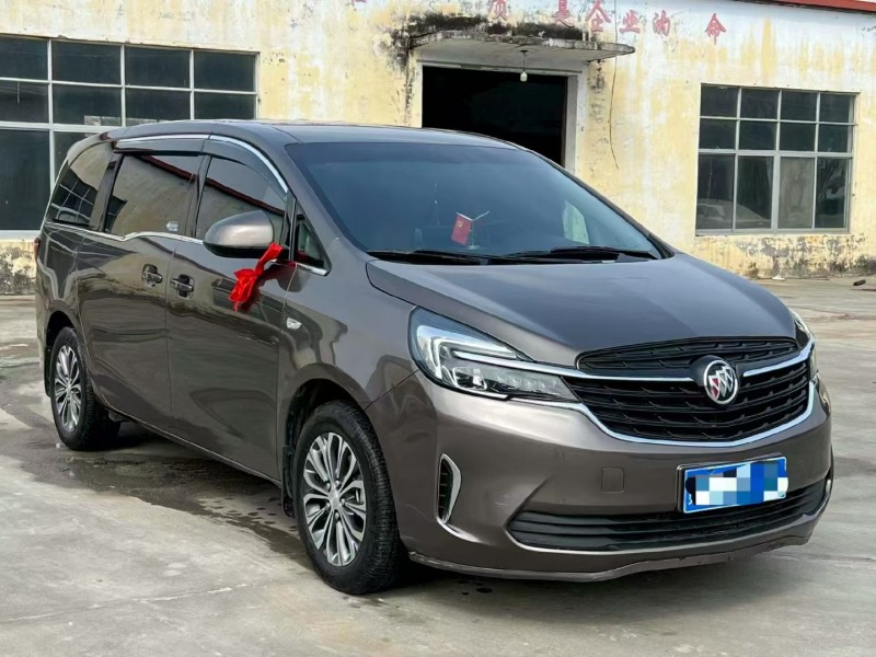 菏泽21年别克GL82