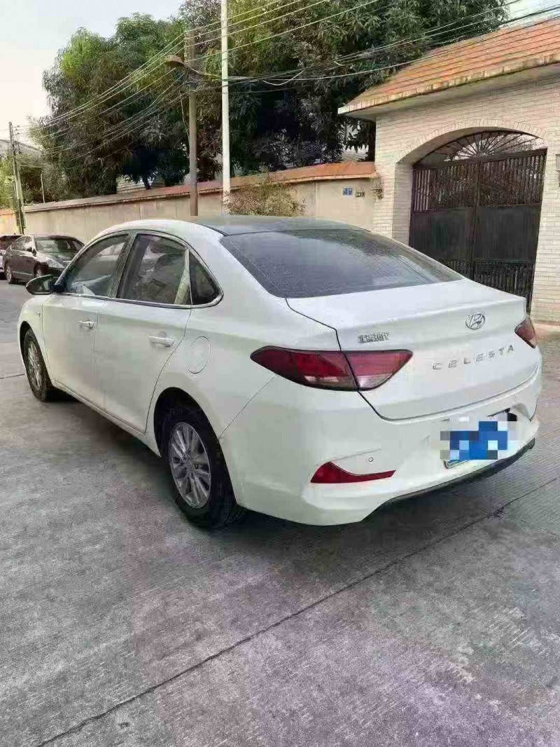 湛江19年现代悦动7