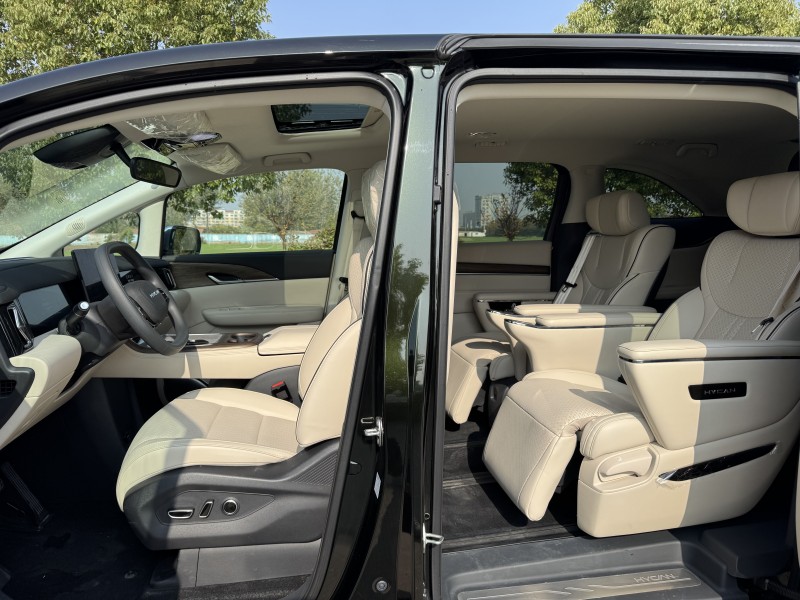 盐城25年合创汽车V098