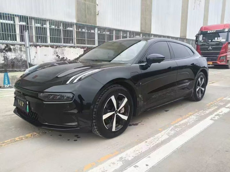 菏泽23年极氪汽车0013