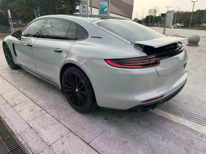 温州19年保时捷帕拉梅拉7