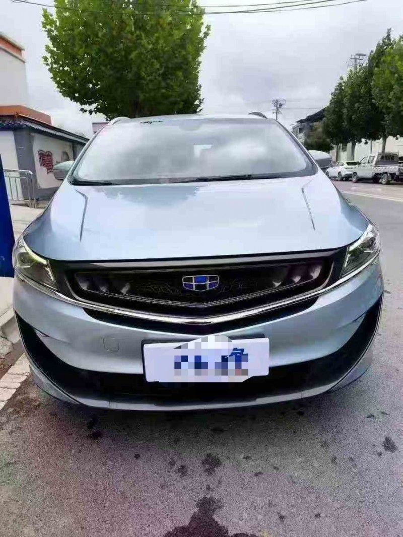 吉安19年吉利嘉际1