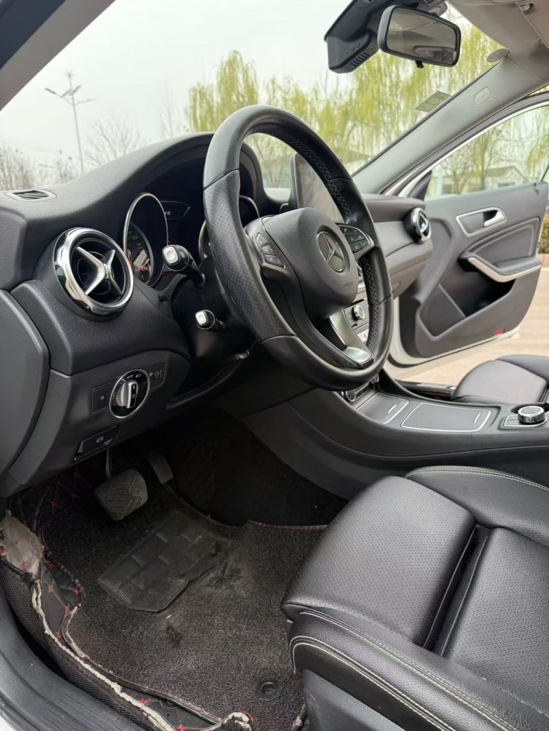 枣庄18年奔驰GLA4