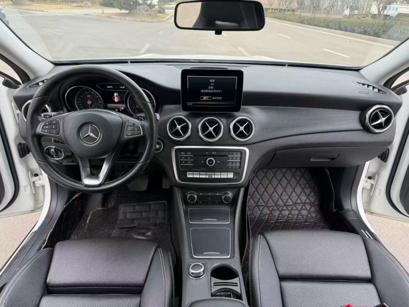 枣庄18年奔驰GLA6