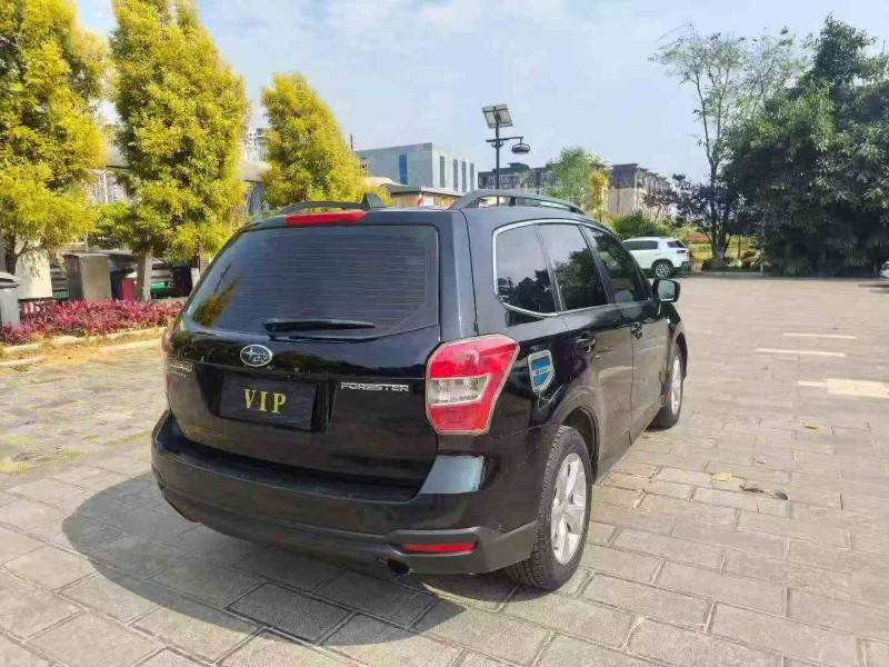 保山13年斯巴鲁森林人9