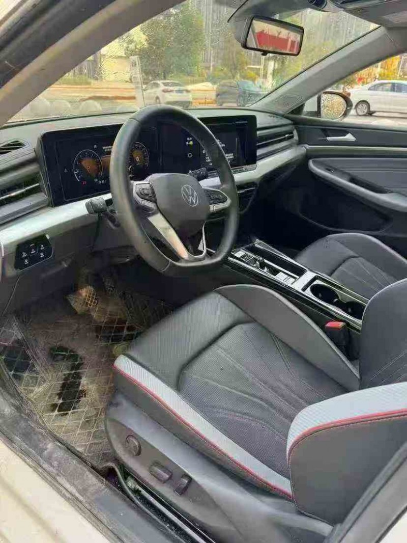 吉安23年大众凌渡7