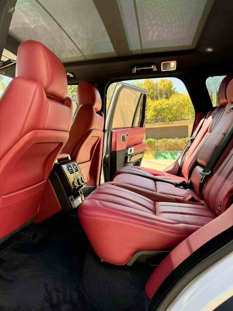 玉溪17年路虎揽胜行政3