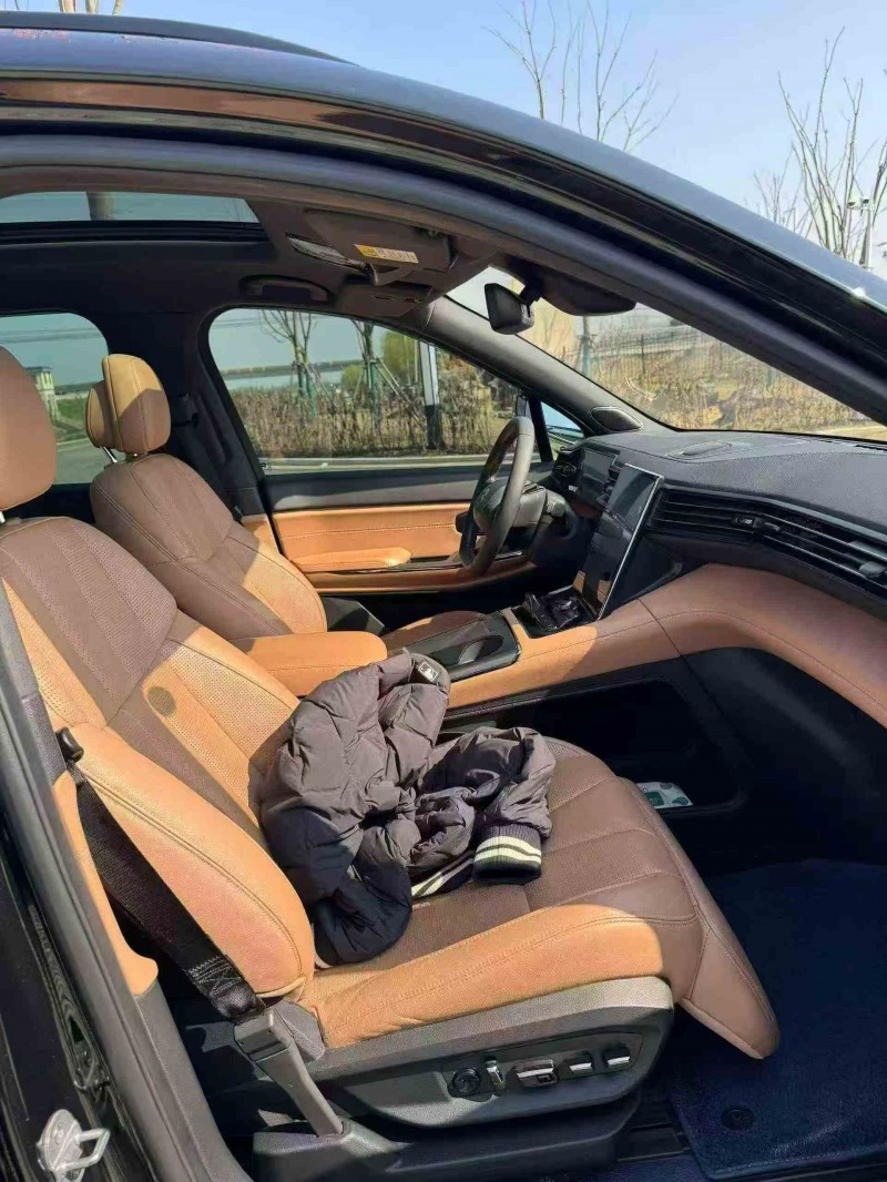 马鞍山22年蔚来ES67