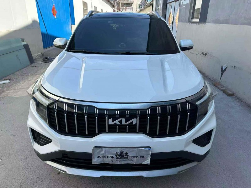 东营21年起亚智跑1