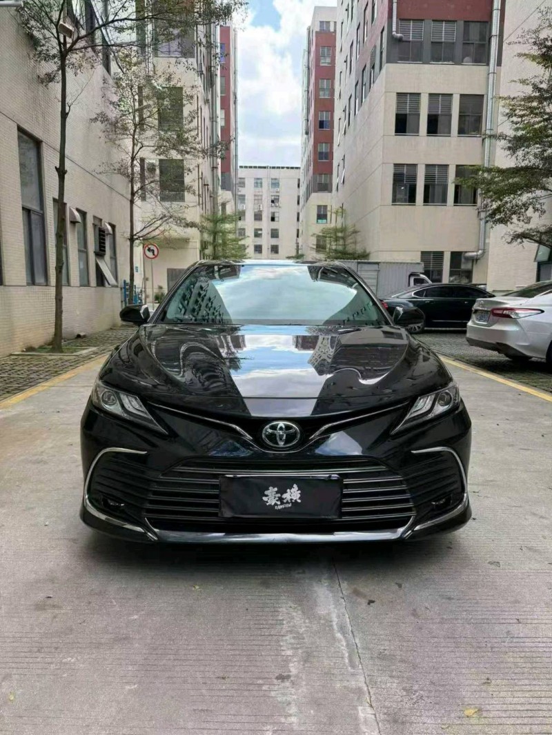 佛山24年丰田凯美瑞1