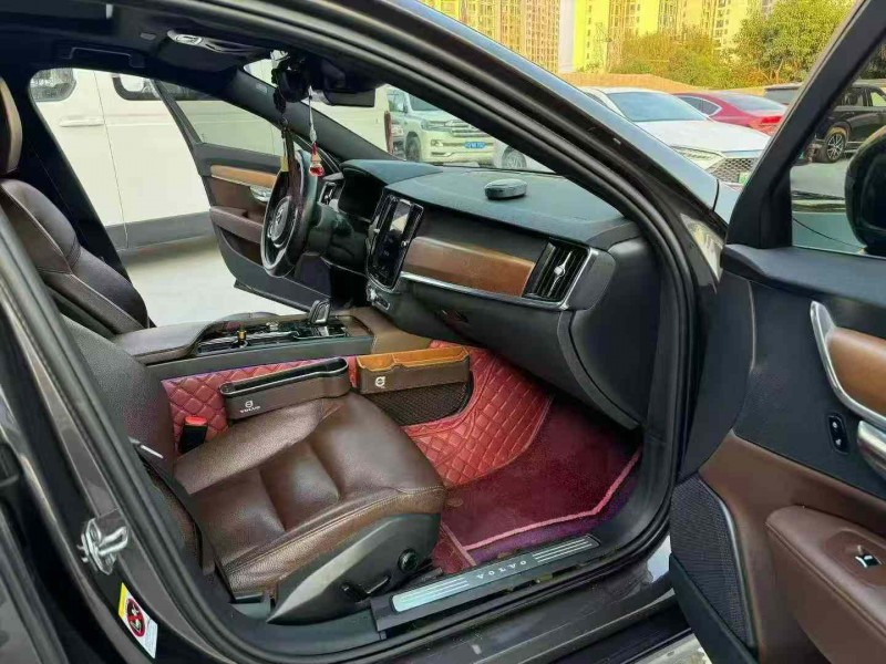 襄阳21年沃尔沃S908