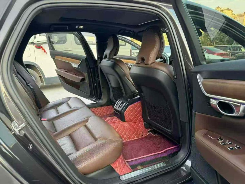 襄阳21年沃尔沃S909