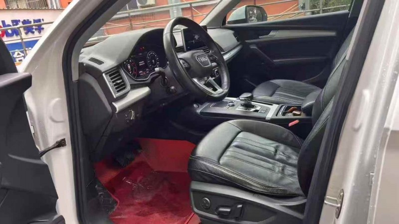 金华20年奥迪Q56