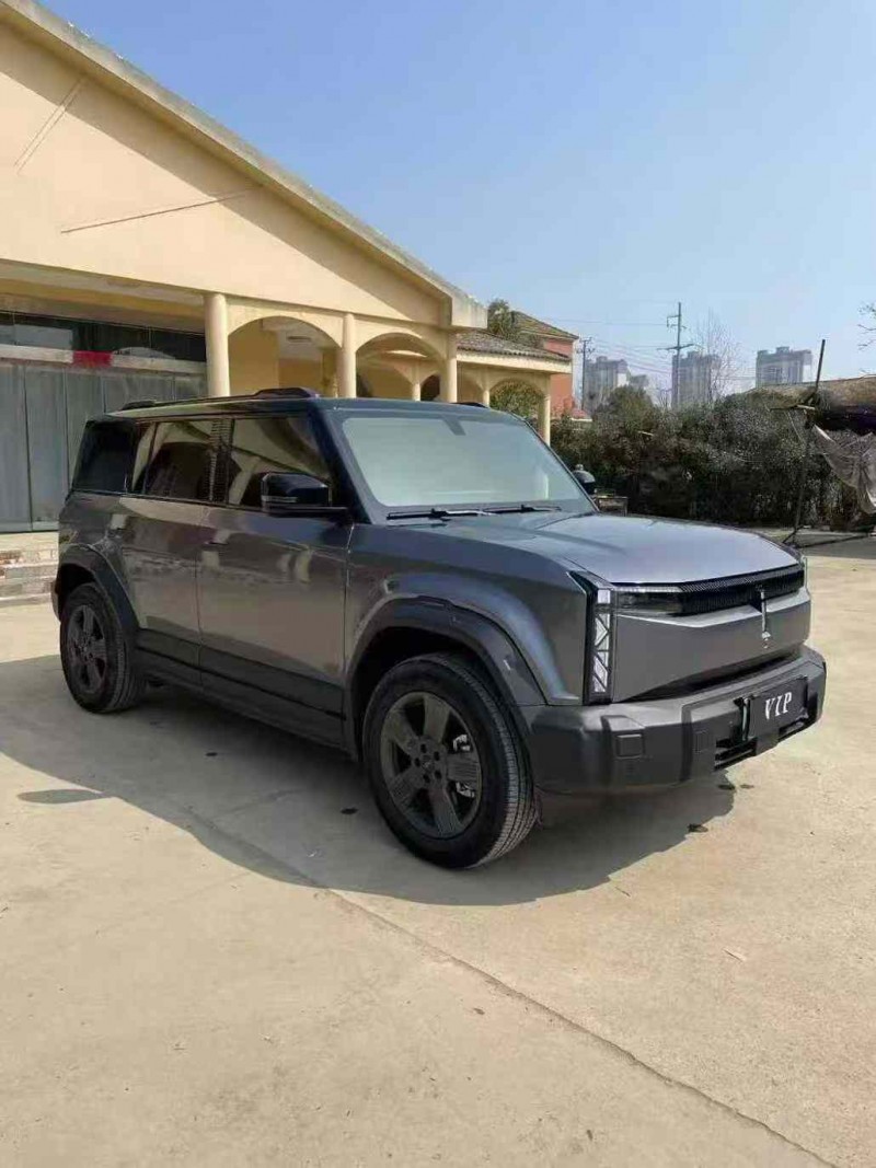 襄阳25年奇瑞ICAR2