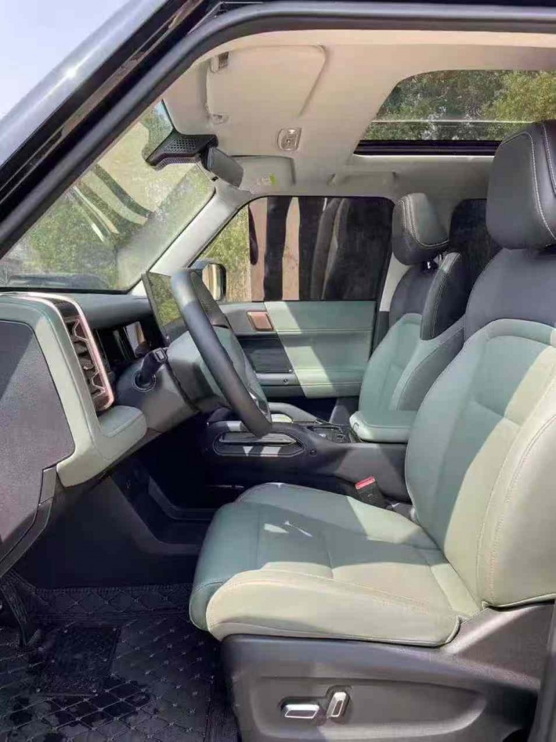 襄阳25年奇瑞ICAR5