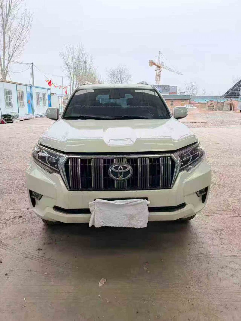 晋中14年丰田普拉多1