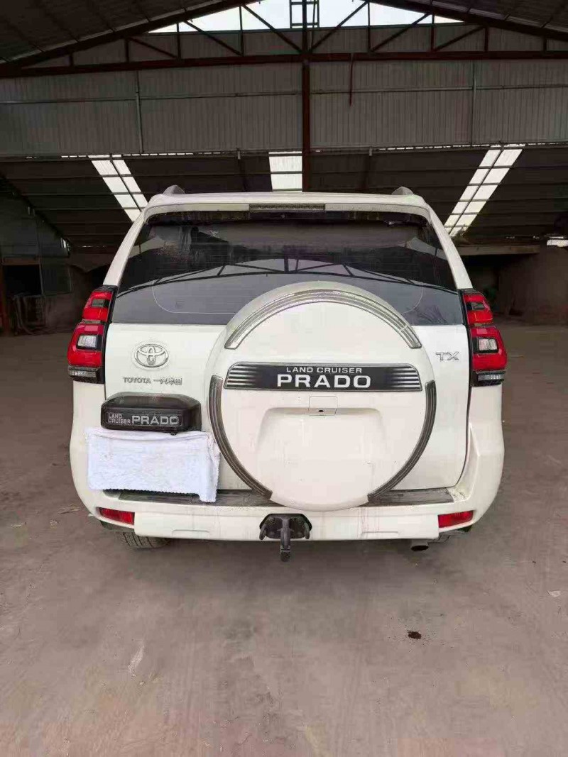 晋中14年丰田普拉多9