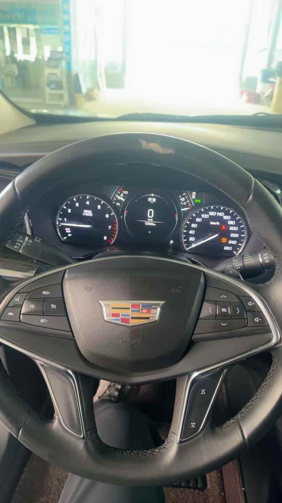 菏泽18年凯迪拉克XT57