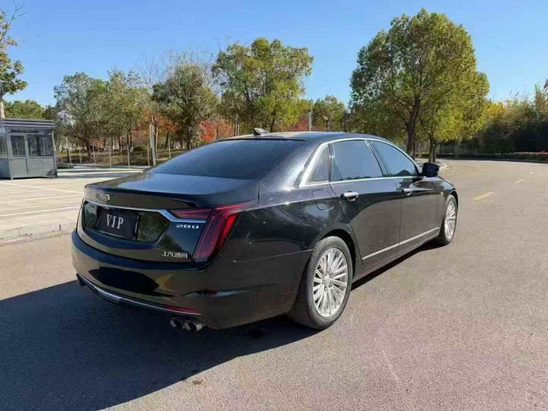 常州20年凯迪拉克CT69