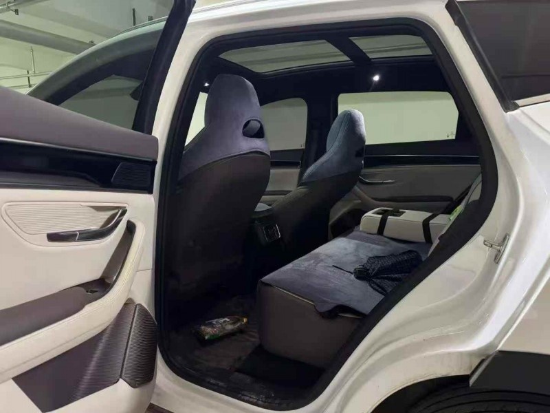 开封25年比亚迪宋4