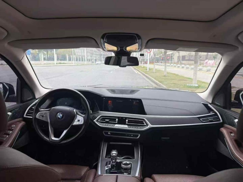 江门21年宝马X75