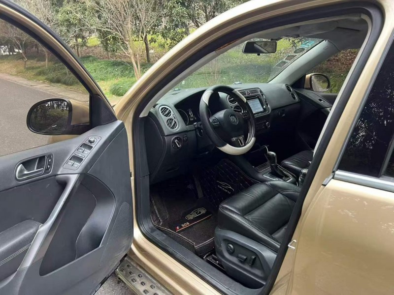 台州12年大众途观6