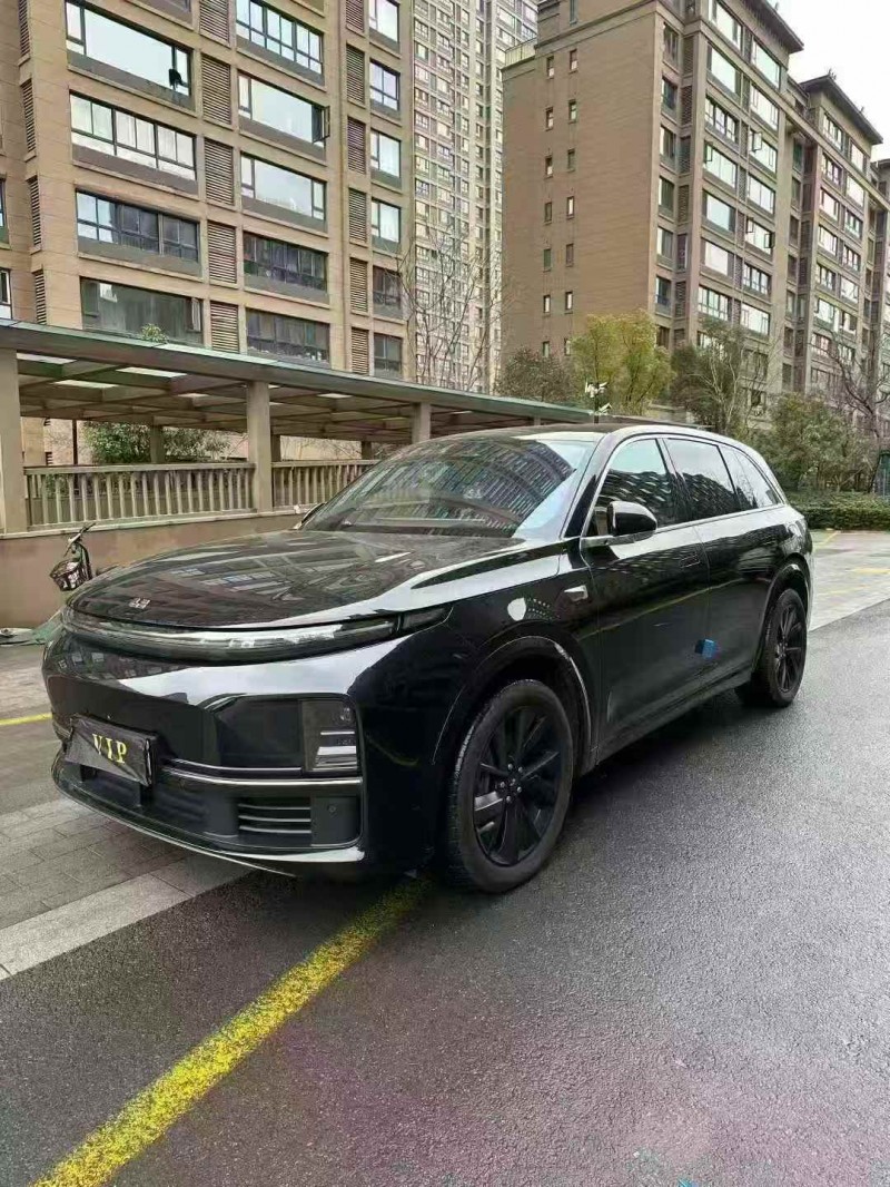 衢州23年理想L72