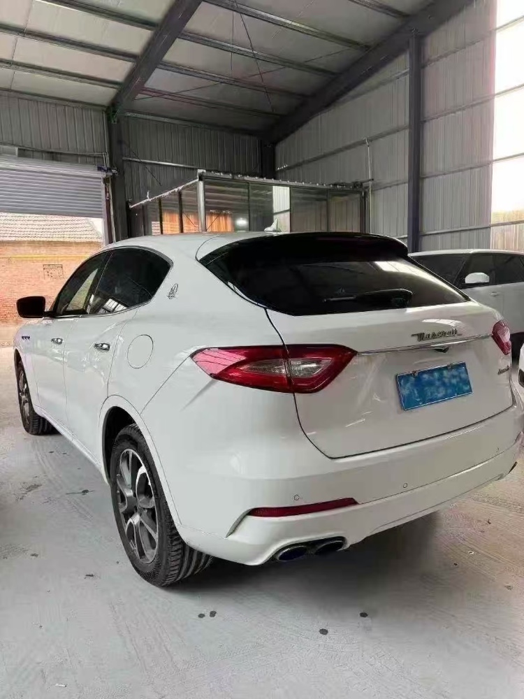 菏泽17年玛莎拉蒂GranSport4