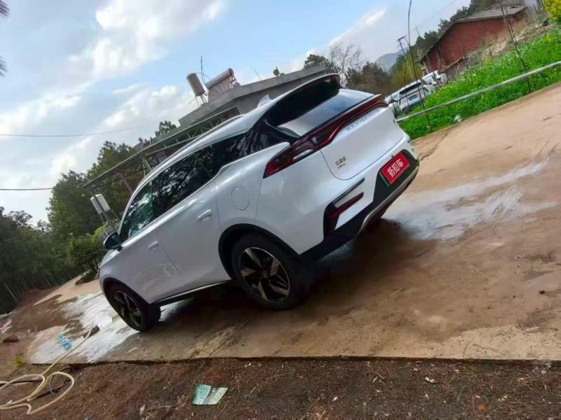 貴陽23年比亞迪唐8