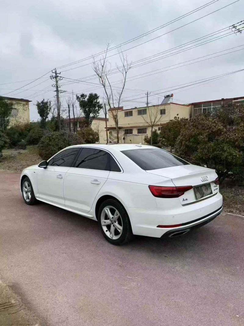 潍坊17年奥迪A4L7
