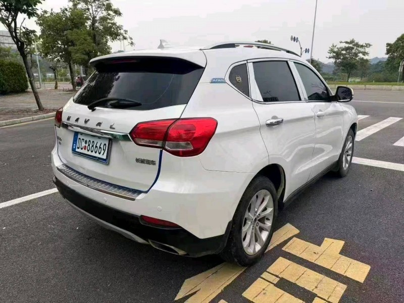 河源17年哈弗H28