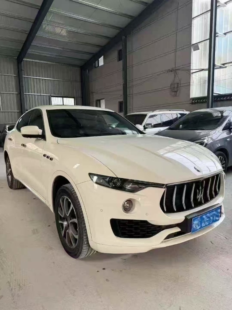 菏泽17年玛莎拉蒂Levante2