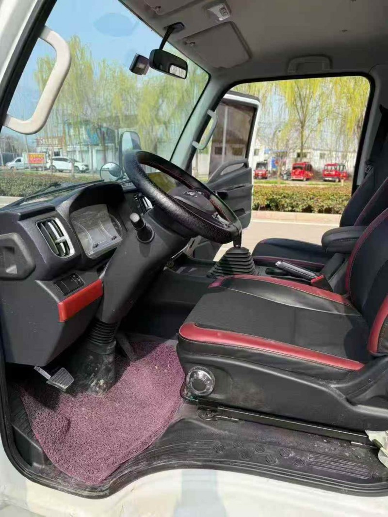 东营25年福田领航4