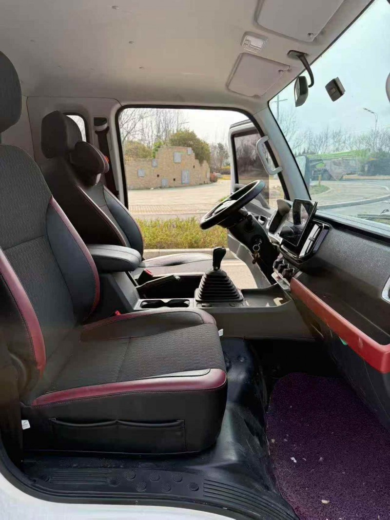 东营25年福田领航6