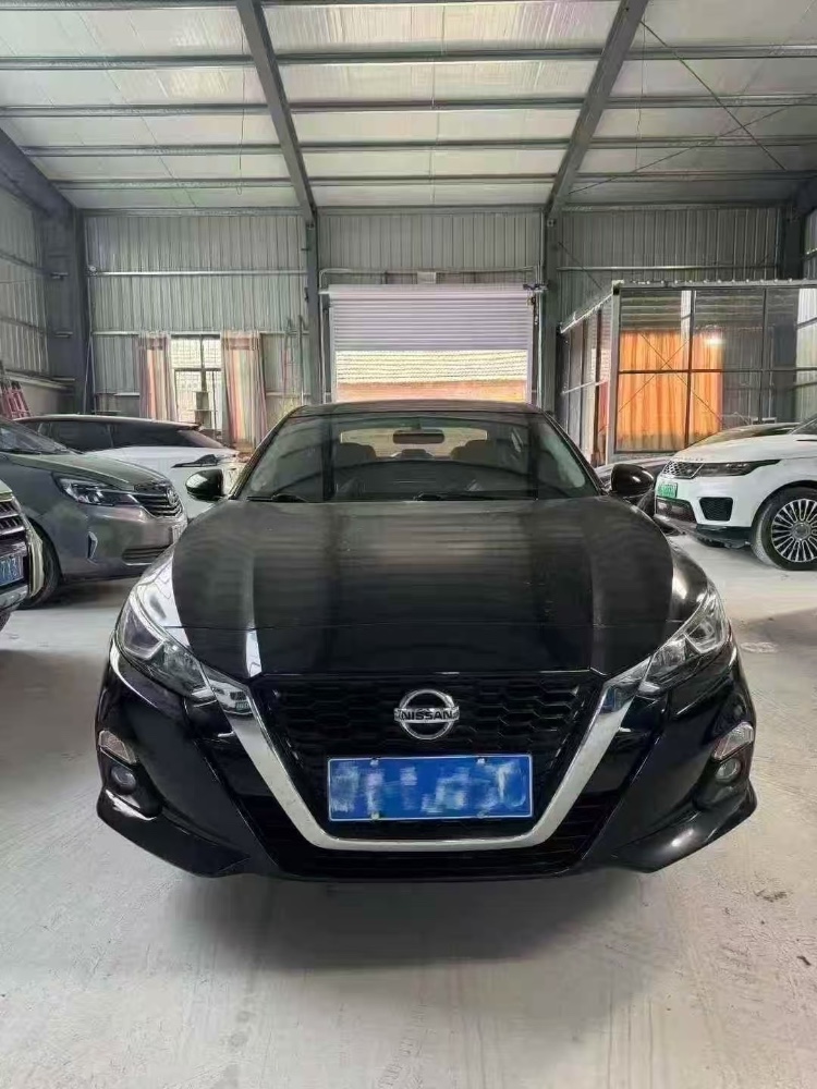 菏泽22年日产天籁1